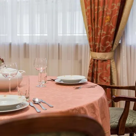 Bed and Breakfast Kompleks Restauracyjno-noclegowy Rubikon 3*